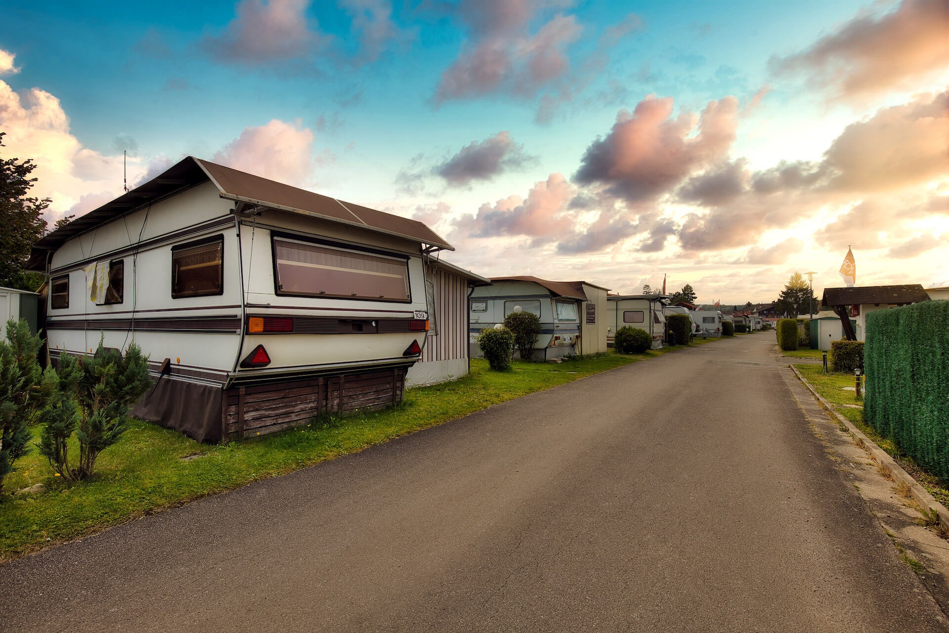 See-Campingpark Neubäu - Campingplatz - Wohnwagenstellplätze